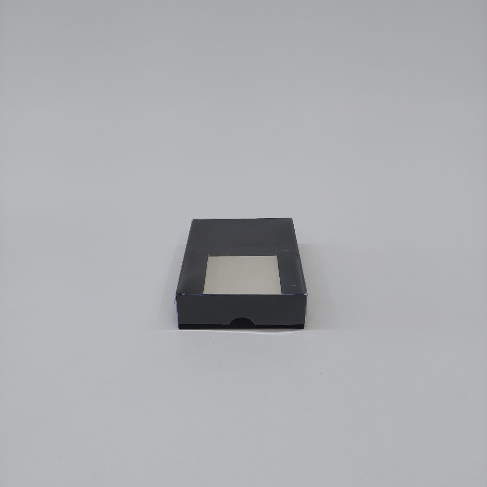 12x9x3 Siyah Altı Karton Üzeri Asetat Kutu