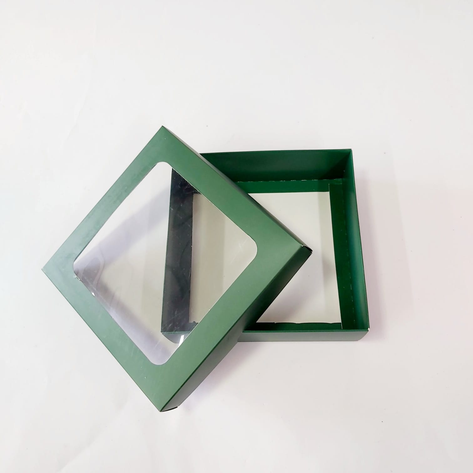 15x15x5 Pencereli Yeşil Kutu