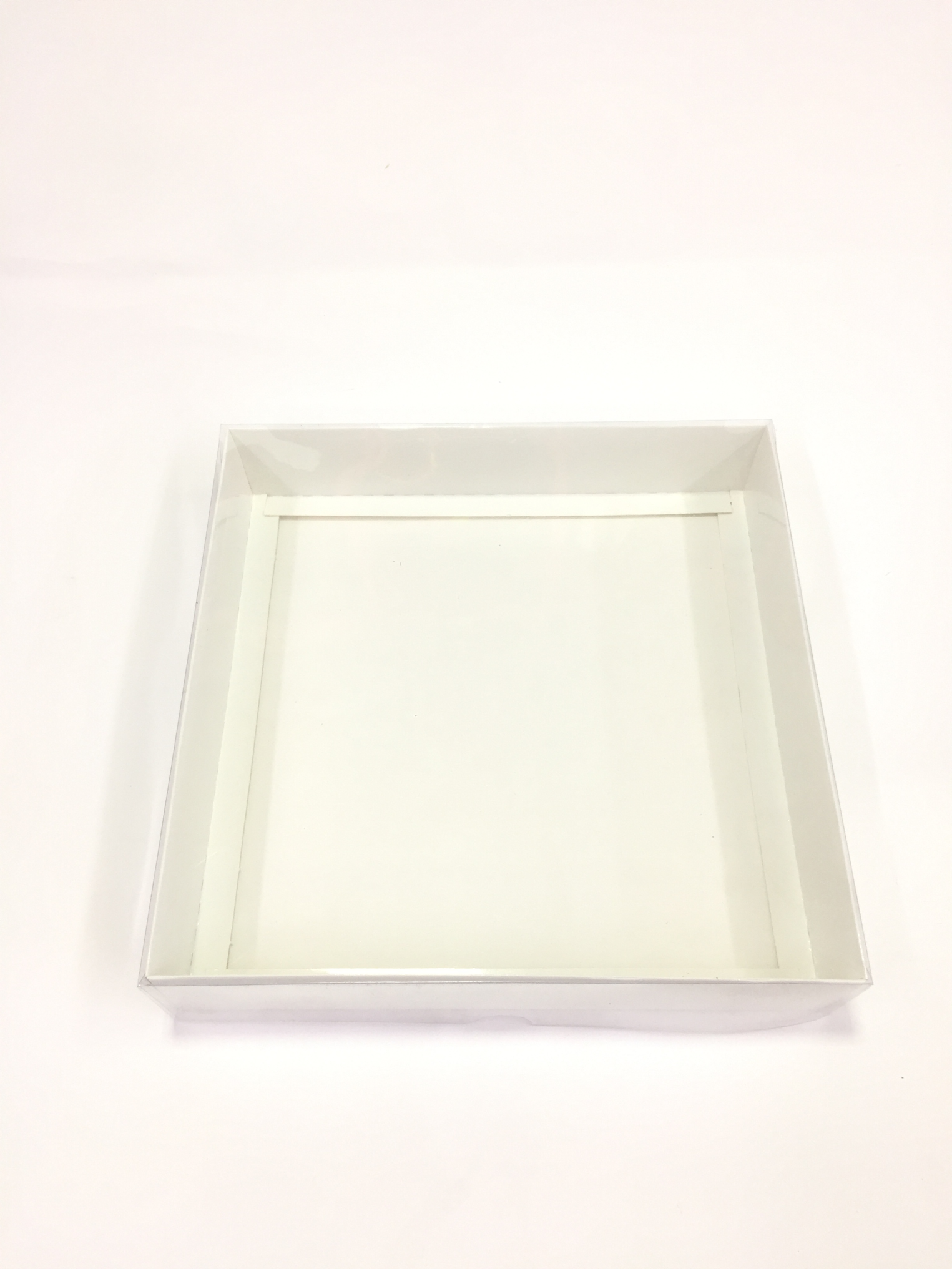 25x25x5 Beyaz Kutu