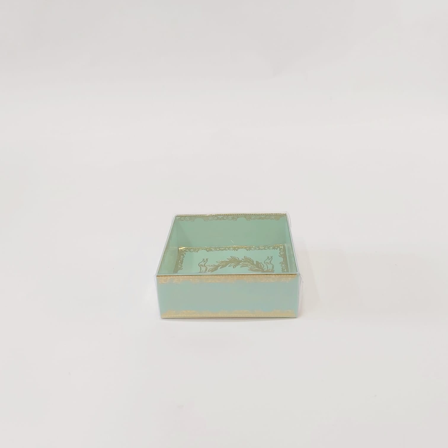 8x8x3 Altın Yaldızlı Mint Yeşili Kutu