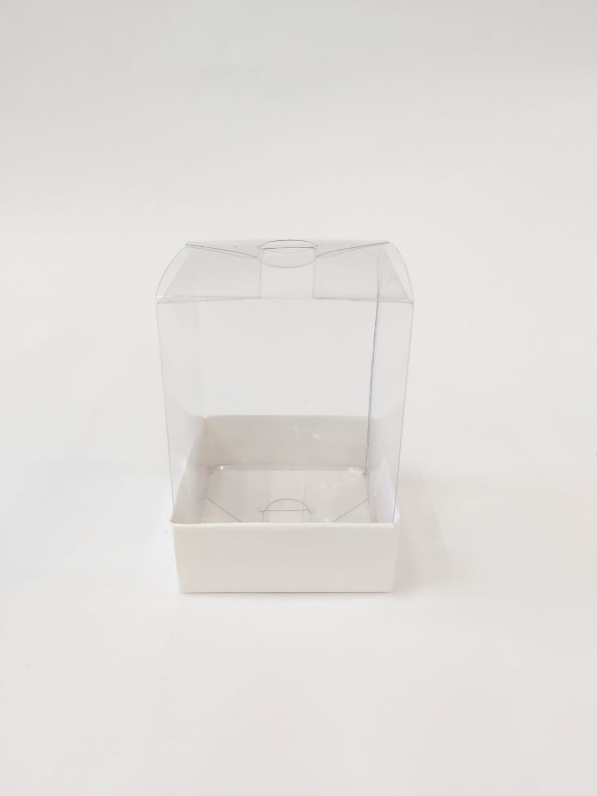 6x6x8 Beyaz Altı Karton Üzeri Asetat Kutu