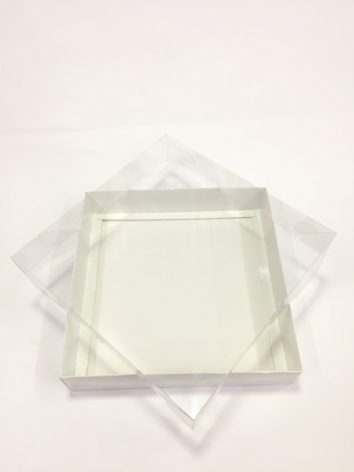 25x25x5 Beyaz Altı Karton Üzeri Asetat Kutu