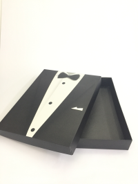 33x26x5 Siyah Damat Figürlü Full Kutu