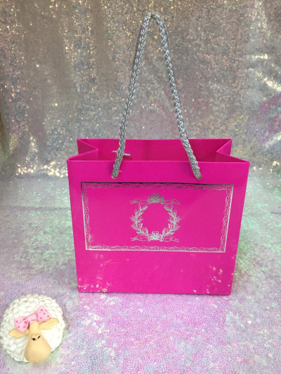 18x15x7 Fuşya Gümüş Yaldızlı Karton Çanta